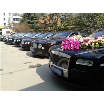 平?jīng)龌檐囎赓U全攻略 價(jià)格、服務(wù)與豪華選擇盡在企匯網(wǎng)